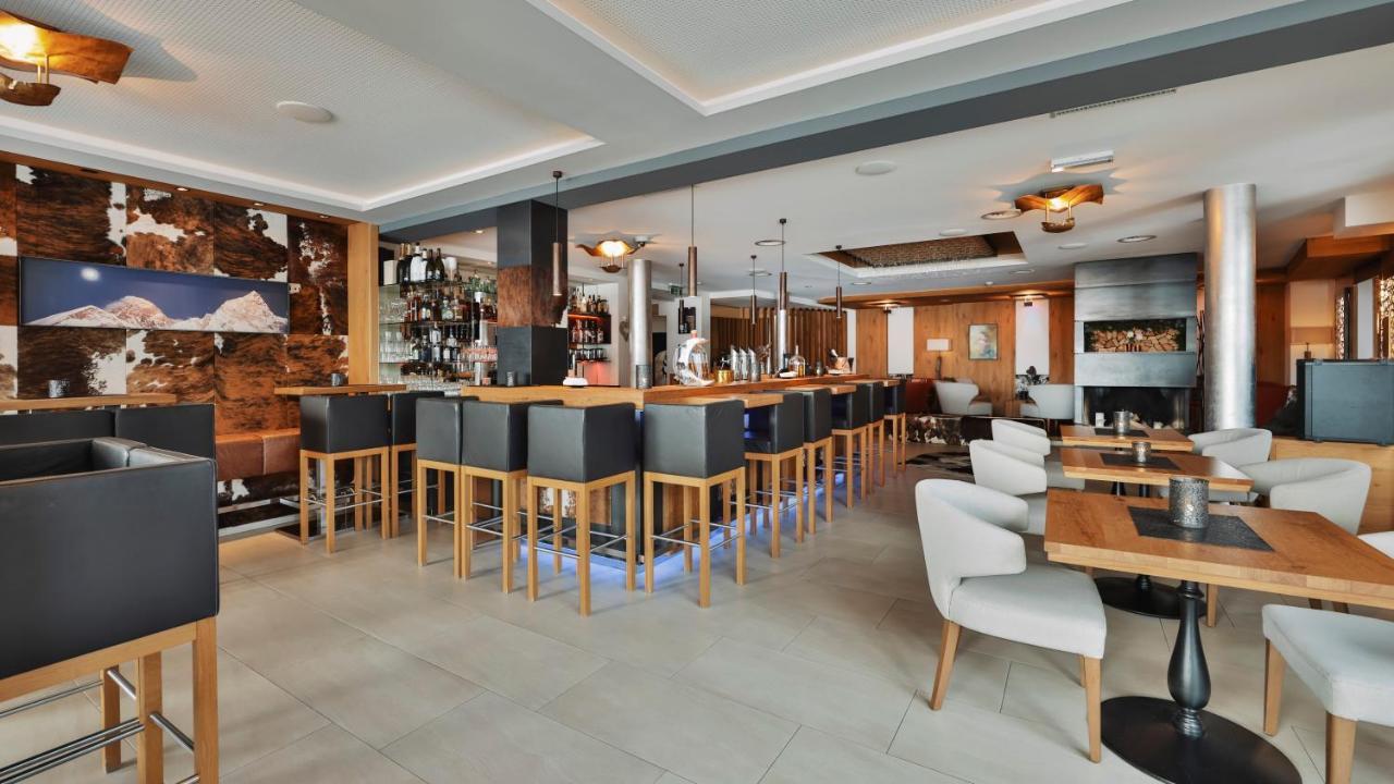 Fliana 4 Hotel 4*