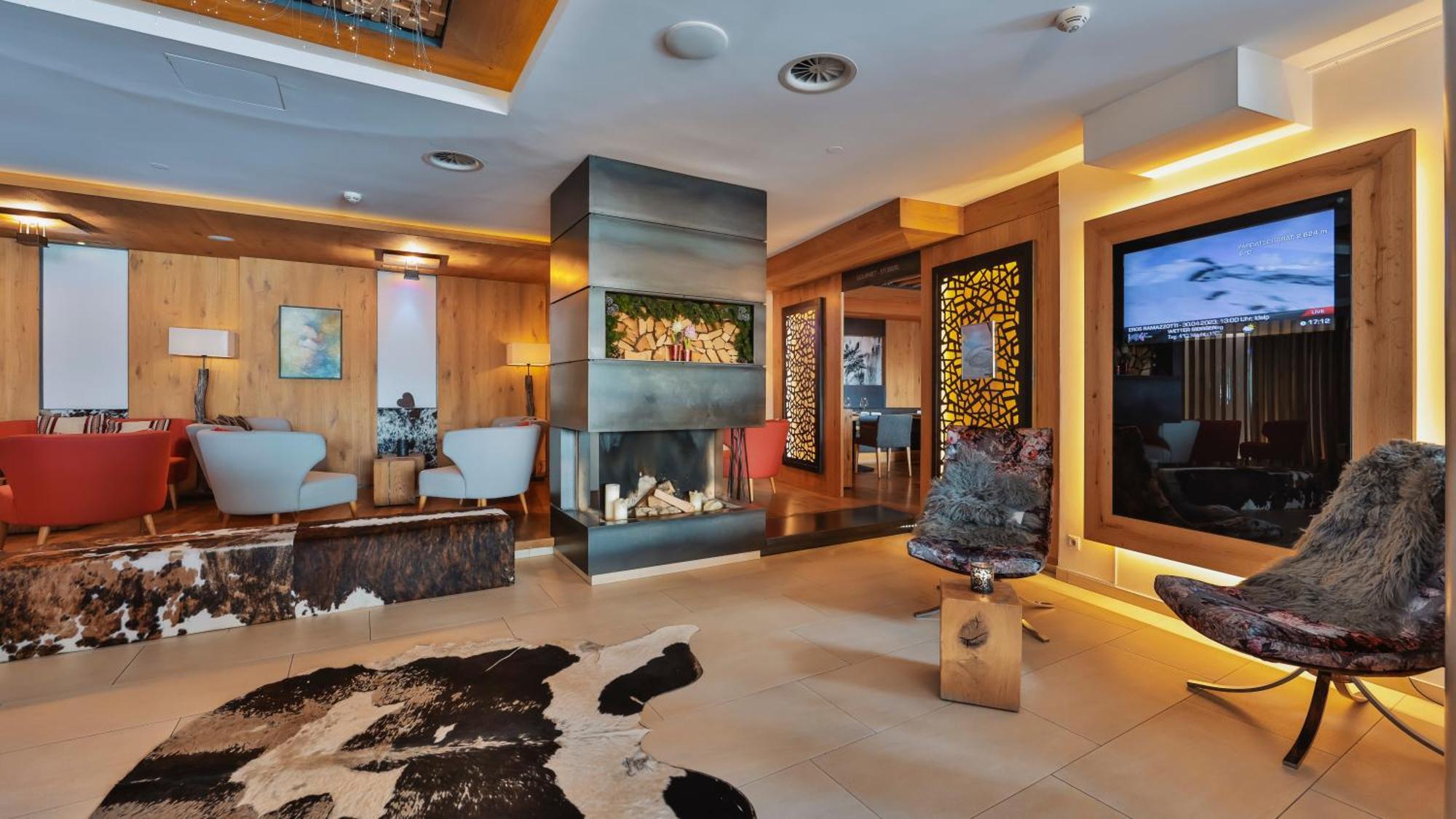 Fliana 4 Hotel