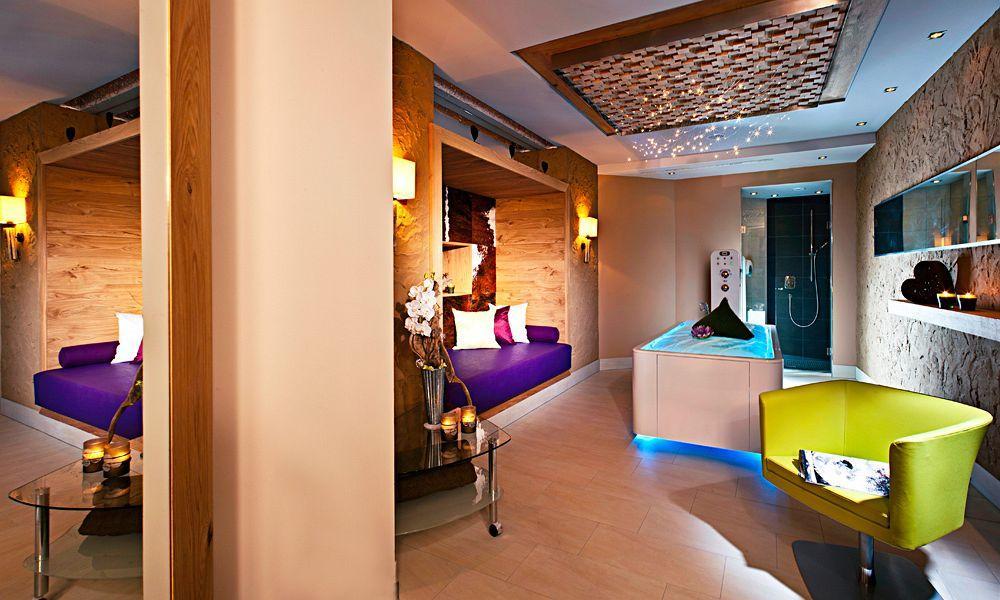 Fliana 4 Hotel